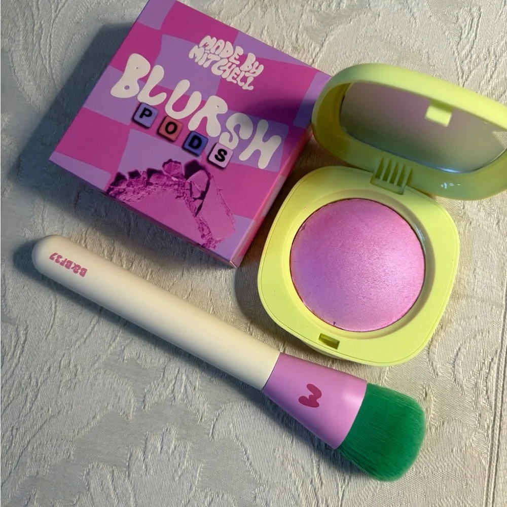 Made by Mitchell Blursh Pods Baked Blush & Brush Bundle Bit My Tongue BNIB